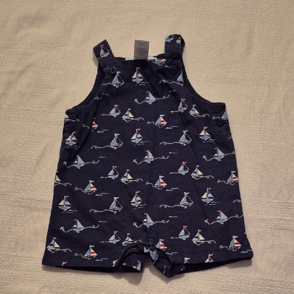 Janie and Jack boys 0-3 months blue sailboat shorts romper EUC